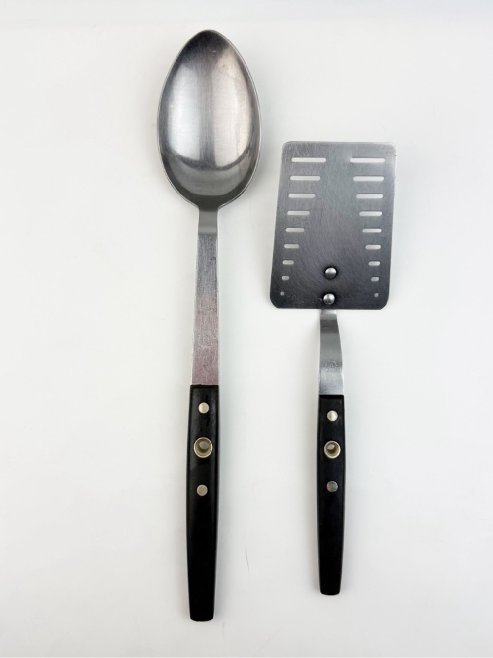 Vintage Arrowhead Flint Stainless Steel Slotted Spatula Basting Spoon Rivets MCM